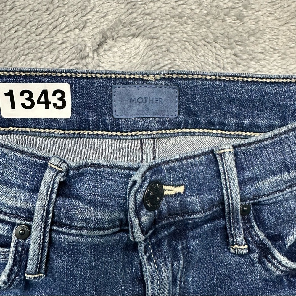 Mother The Dazzler Ankle Fray Mid Rise Distressed Jeans Size 25 Weekend Warrior - Picture 3 of 12